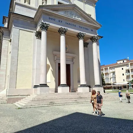 Mariel Verbania Centro إنترا