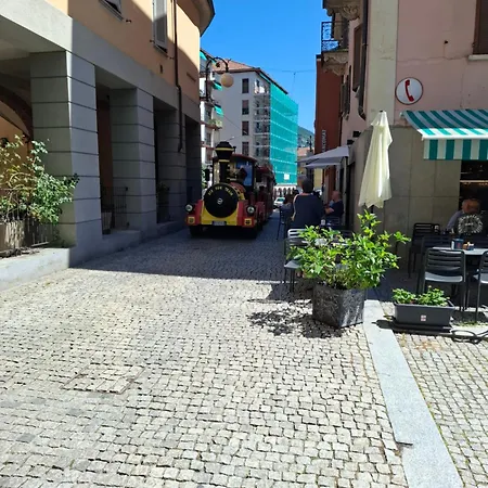 Mariel Verbania Centro شقة