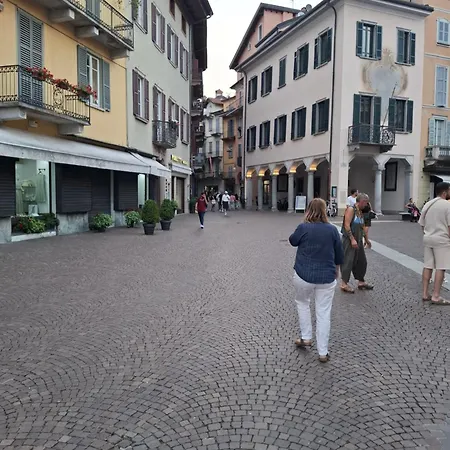 Mariel Verbania Centro Apartment *