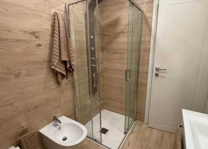 Mariel Verbania Centro Apartament Intra